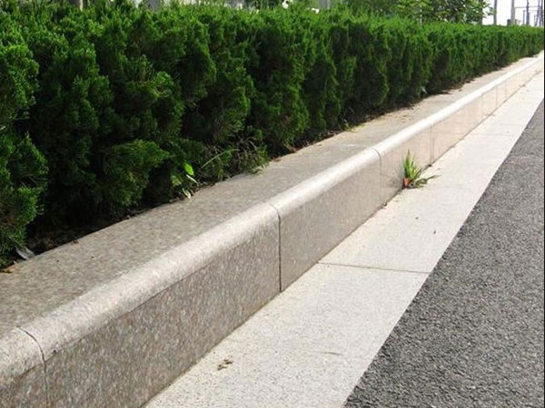 路沿石